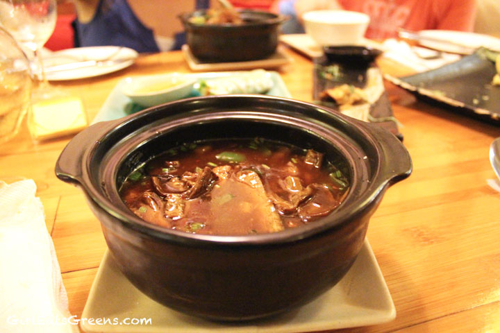 Ha-Noi-Tamarind-Mushroom-Hot-Pot