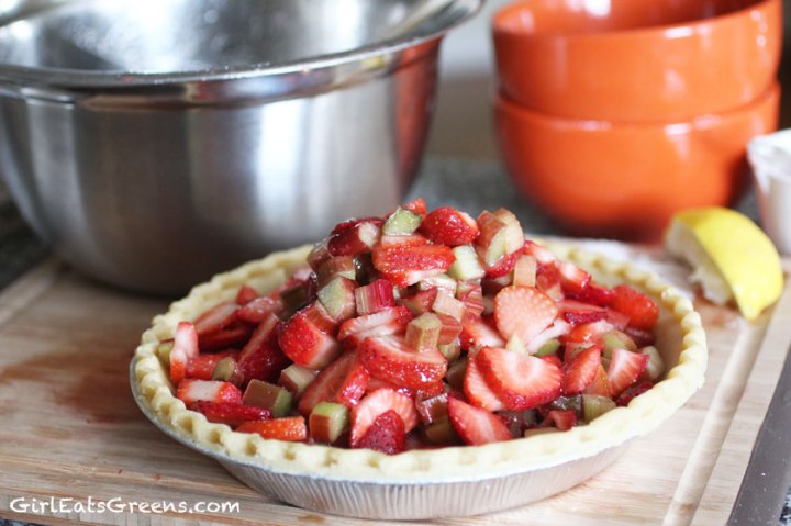 vegan-rhubarb-strawberry-pie-9