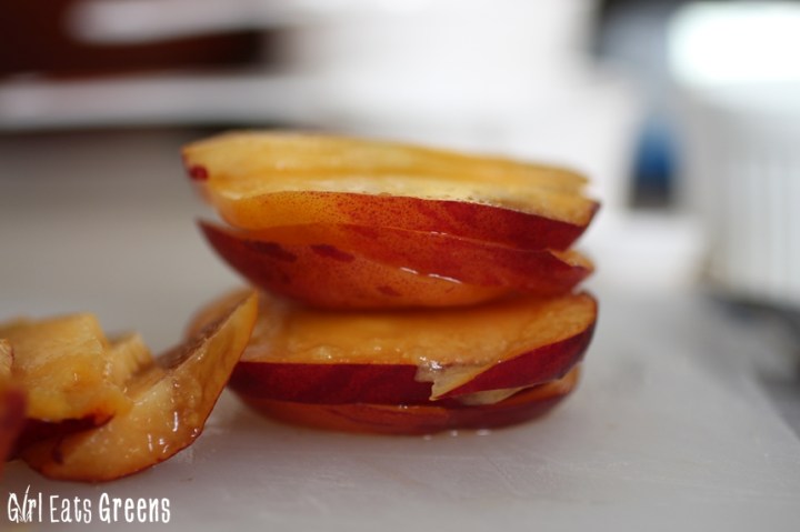 No Guilt Vegan Peach Cobbler Girl Eats Greens_0015