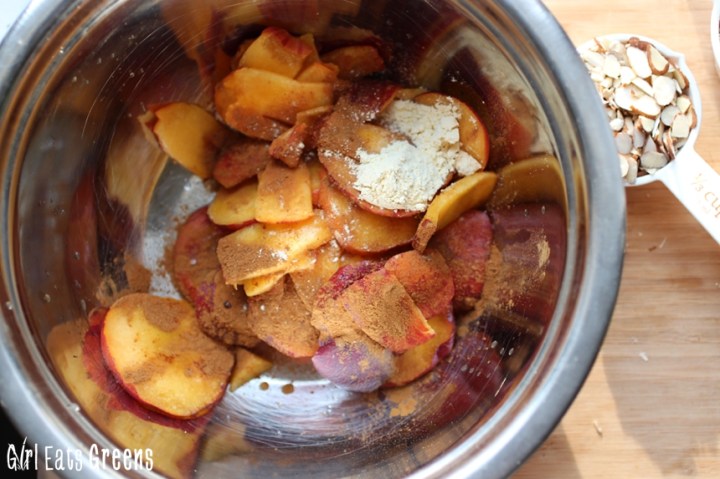 No Guilt Vegan Peach Cobbler Girl Eats Greens_0016