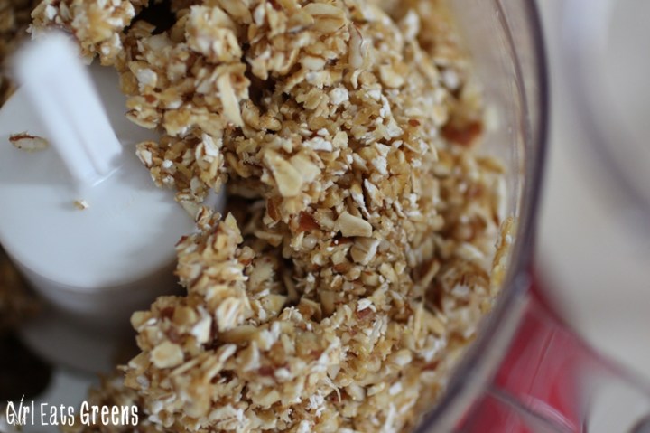 No Guilt Vegan Peach Cobbler Girl Eats Greens_0020