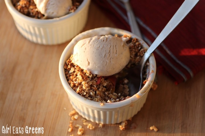 No Guilt Vegan Peach Cobbler Girl Eats Greens_0030