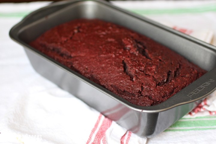 Fudgy Chocolate Chip Beet Banana Bread Vegan Vegetarian Girl Eats Greens_0025